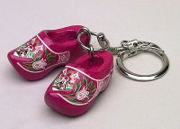Keychain 2 Clogs Red Mill